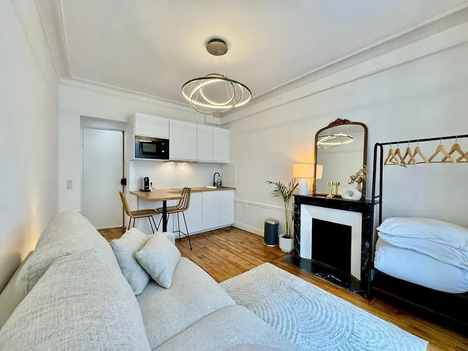 Nouveau Studio Central Paris location